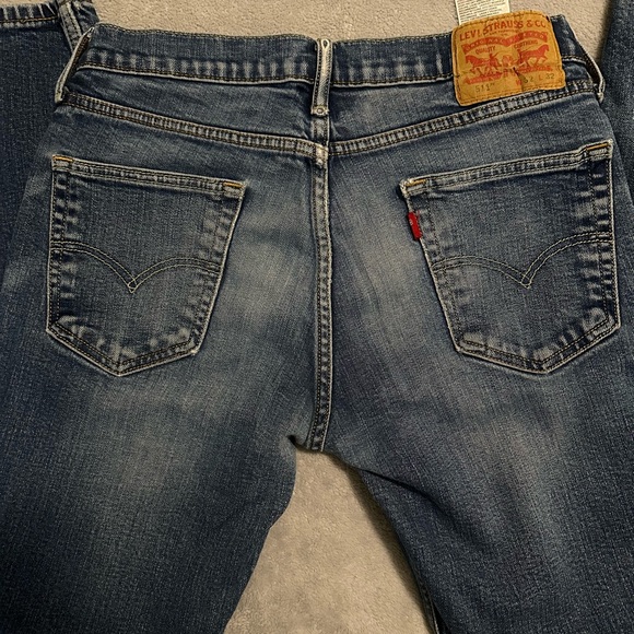 Men’s 511 Levis - Picture 6 of 7